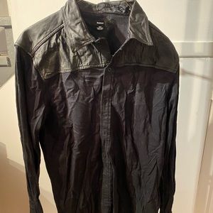 Black rudsak shirt with leather